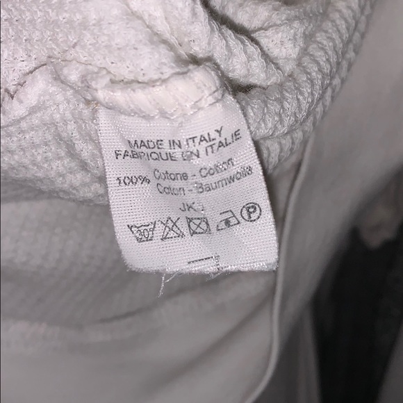 Brandy Melville White Waffle Knit - Picture 5 of 5